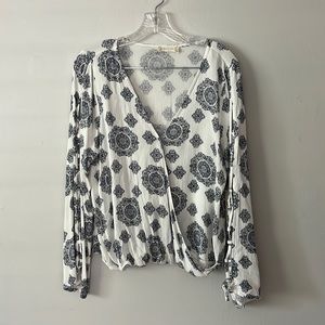 Long sleeve Altar’d State blue and white blouse